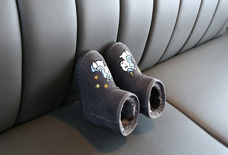 12179212942_28991975