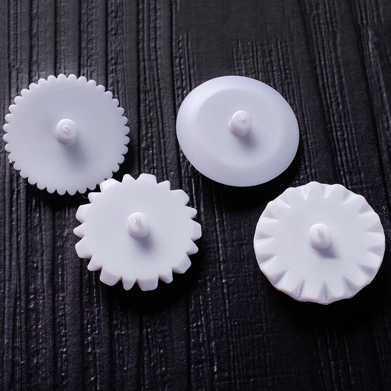 4 колеса Fondant (сахарная) тиснения резак для защиты от обледенения шить Ножи