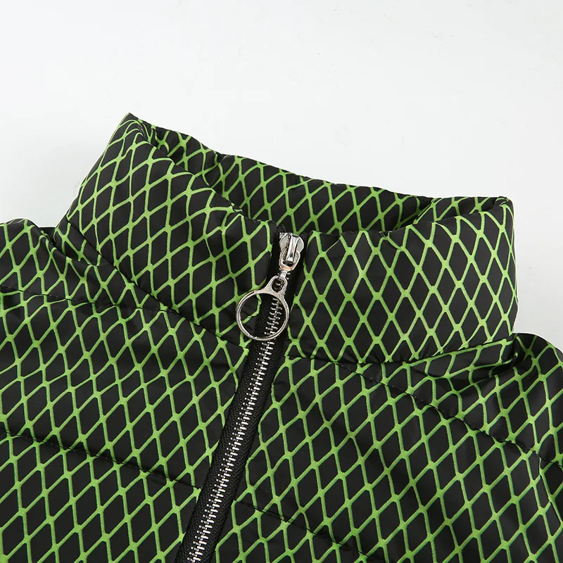 12431963517_2101850235