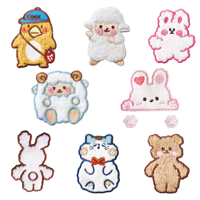 Simpatico Cartone Animato Peluche Pasta Ricamo Patch Parches Bordados Para La Ropa Applique Su Jeans Ecusson A Coudre Toppe Vestiti Swe