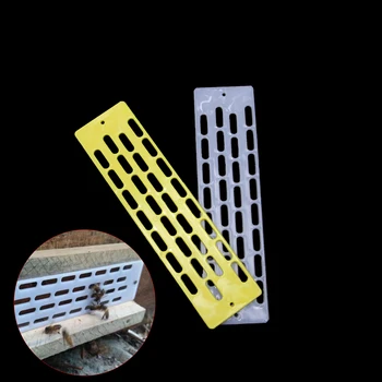 

20pcs Anti Escape Bees Queen Plastic Spacer Frame Beehive Blocker Barrier Sheet Nest Door Apiculture Tool Equipment
