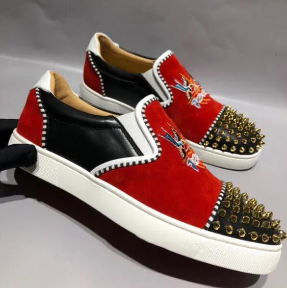 

top Low Cut Leisure shoes Slip On Red badge Embroider Gold Rivets Red bottom For men sneakers Leather Flat Loafers 2018