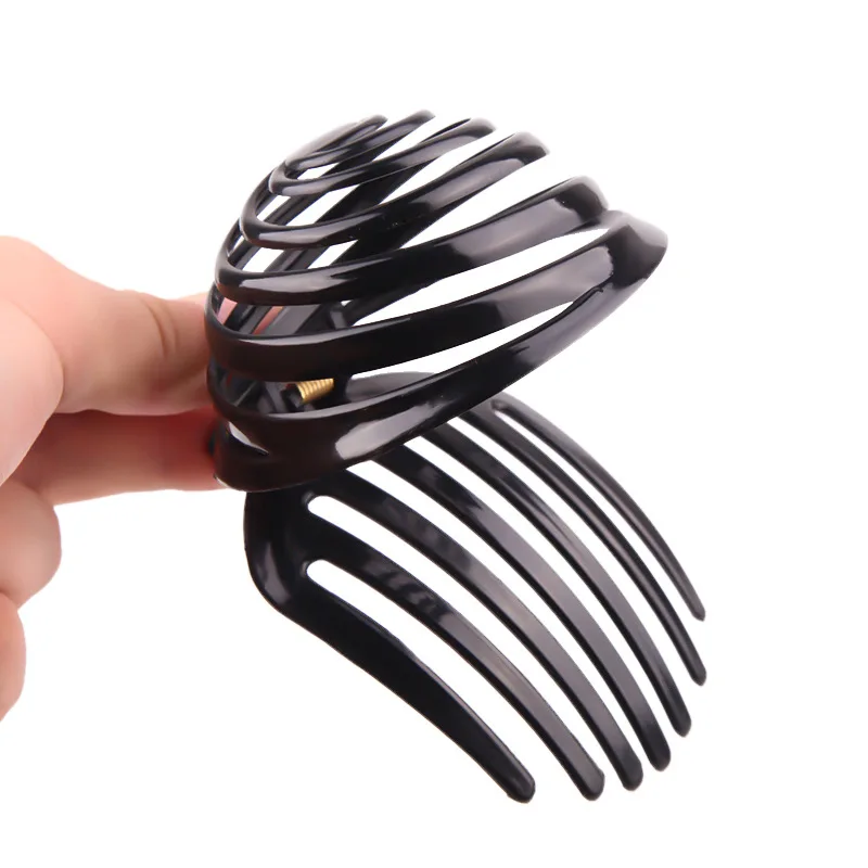 Black Spiral Hair Claw Clip for Women Accessories Plastic Crab Claws Clips Hairclip Hairpins Clamp Fashion Lady Headwear Gifts