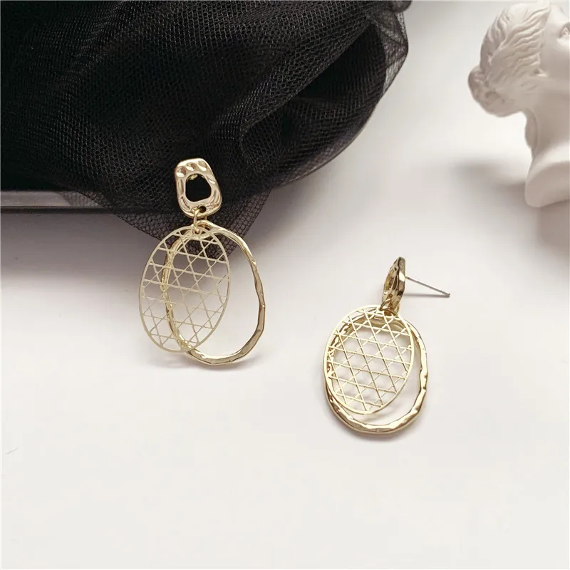 

S925 Silver Needle South Korea Elegant Simple Pineapple Mesh Earrings GIRL'S Ellipse Delicacy Irregular Ear Stud Women Jewelry