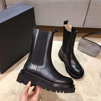 

20 years of autumn and winter new Chelsea short boots home pipe boots with thick soles British style boots showing thin