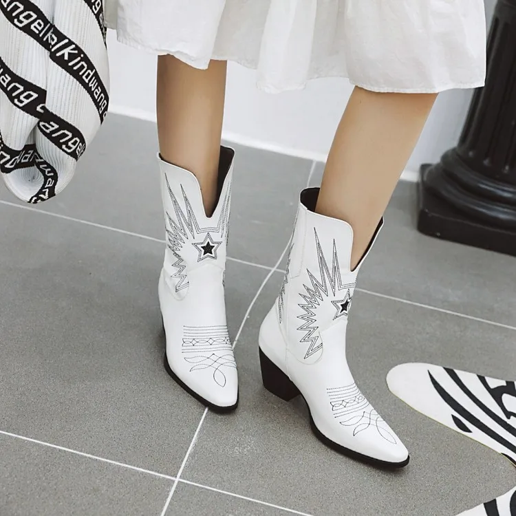 Sianie Tianie/ квадратный высокий каблук; женская обувь; цвет белый, черный; с вышивкой; винтажные женские ковбойские ботинки с острым носком; женские ботинки до середины икры