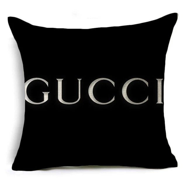 Arriba 59+ imagen gucci pillow case Thptnganamst.edu.vn