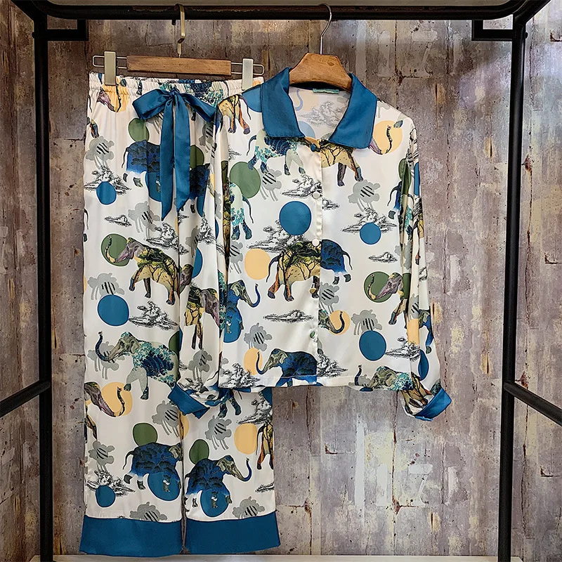 

Pant suit 2019 Vintage Chinese Style Elephant Print Lantern Sleeve Long Sleeve Shirt + Pants Two Piece Set