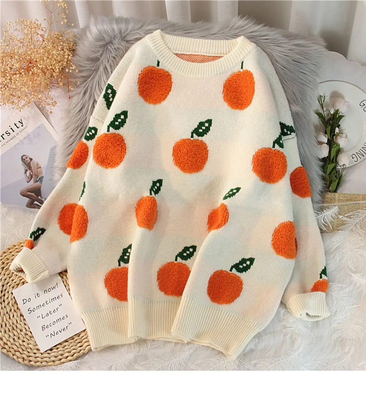 Women's Round Neck Sweater Image 6