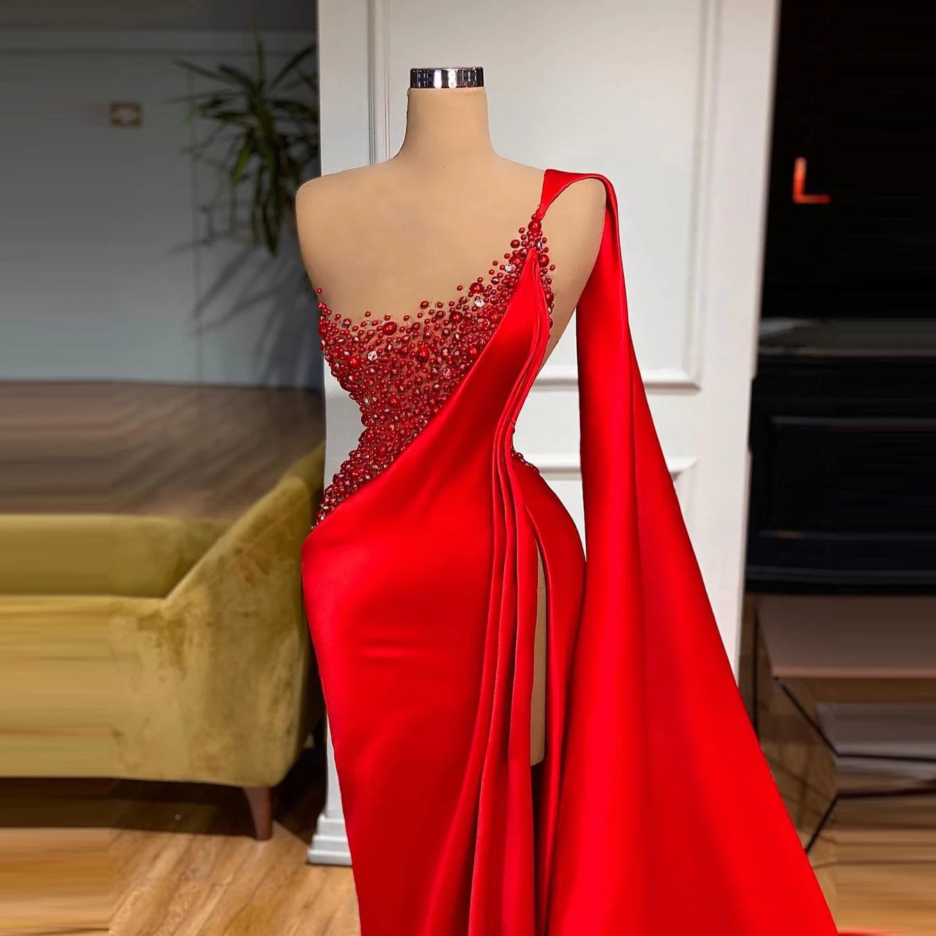 Elegant One Shoulder Red Prom Dresses Pearls Beaded   Sexy Side Split Long Evening Gowns Plus Size Mermaid   Pageant Dress