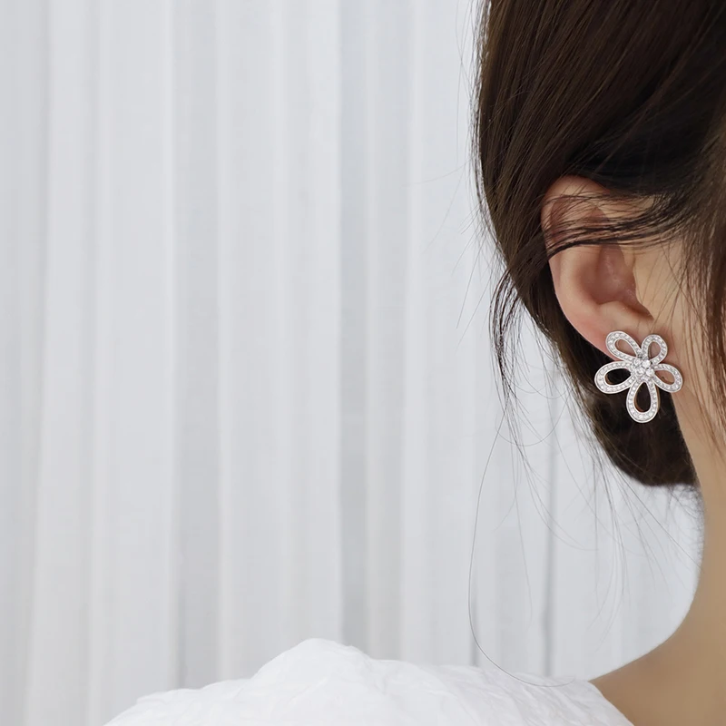 Ins Hot Sale Luxury 14k Real Gold Sun Flower Women Necklace Delicate Bling Micro Inlaid Zircon Colar Jewelry Anniversary Gift - Image 6