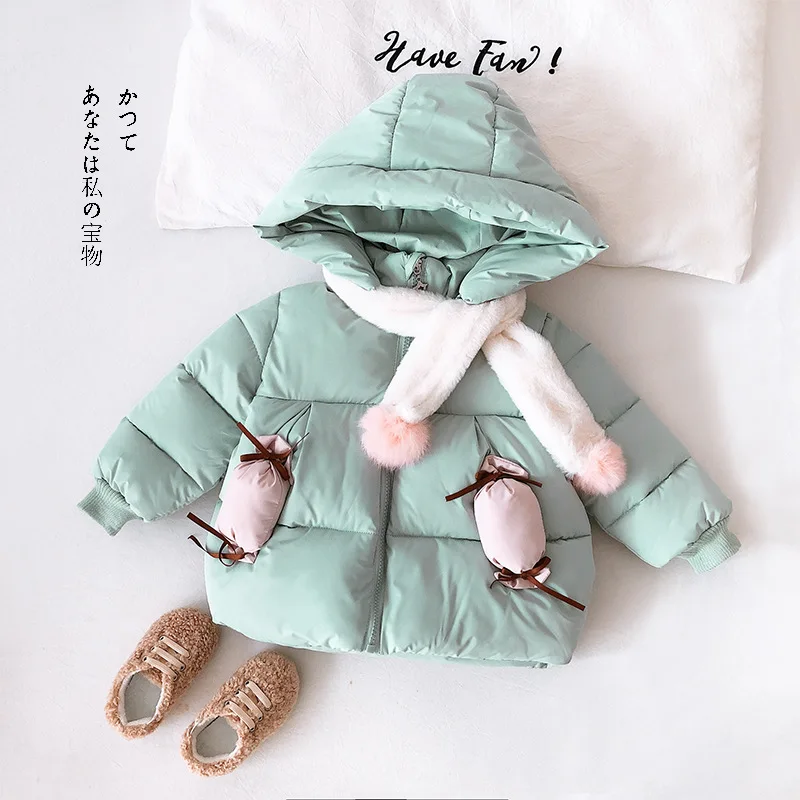 Детские зимние пальто; куртки для девочек; хлопковая плотная теплая детская верхняя одежда; коллекция года; модные парки с капюшоном для малышей; одежда для маленьких девочек - Цвет: Зеленый