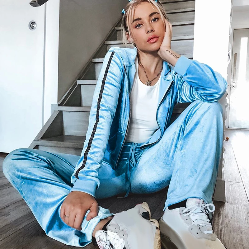 

Women Velvet Two Piece Set Hoodies Pant Suits Drawstring Zipper Pocket Long Sleeve Elastic Waist Trousers Fall Casual Tracksuit
