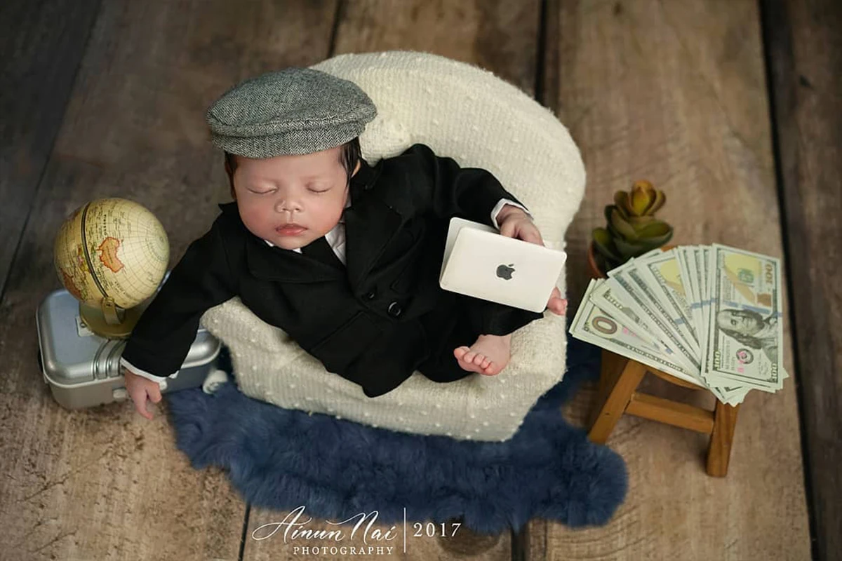 Newborn Photography Props Gentlemen Flat Hat Bow tie Set Costume Mini Computer Glasses Suitcases Baby Decor goods Accessories