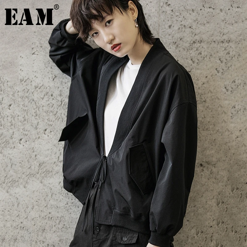 

[EAM] Loose Fit Drawstring Big Size Short Jacket New V-neck Long Sleeve Women Coat Fashion Tide Autumn Winter 2019 1A113