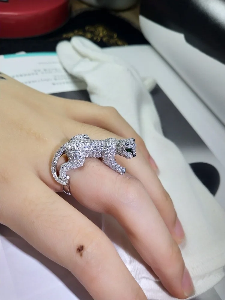 

New fashion design full of cubic zirconial panther ring 3D green eyes leopard tiger eyes ring