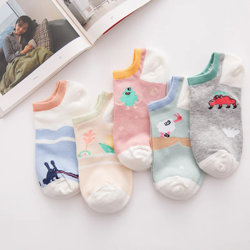 

5 Pairs/Lot Boat Women Funny Cute Socks Girl Kawaii Cotton Short Sweet Pattern Monster Cartoon Invisible Short Socks Harajuku