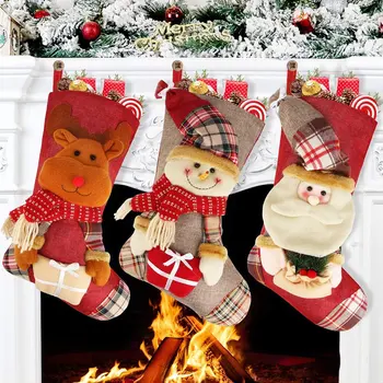 

2020 Christmas Large Stockings Santa Elk Fabric Gift Socks Christmas Lovely Bag For Children Fireplace Tree Christmas Decoration