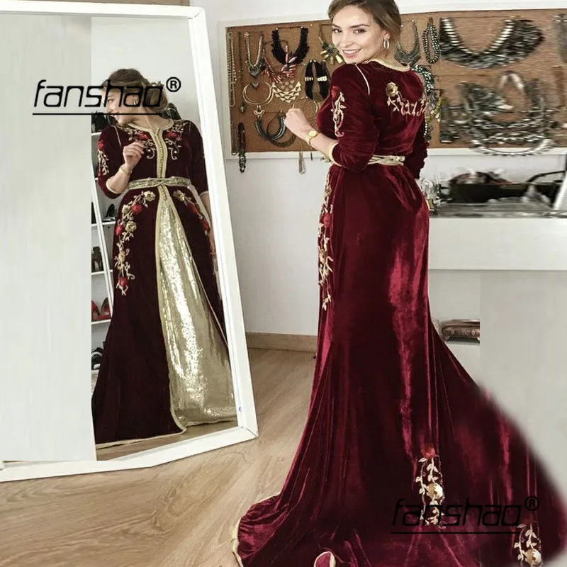 

Burgundy Muslim Long Evening Dresses Gold Lace Velour Dubai Moroccan Kaftan Dress Long Sleeves Formal dress Evening Party gown