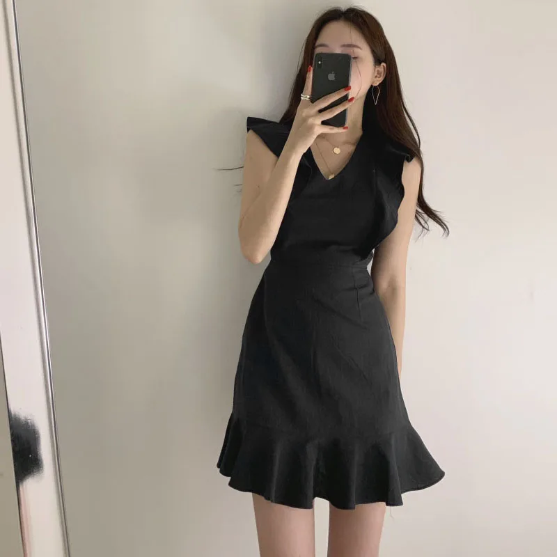 2020 Elegant Plus Size Mini Dresses Women Vintage Trumpet Sleeveless Ruffles Fresh V-Neck Slim Sweet Dress Women Chic Summer