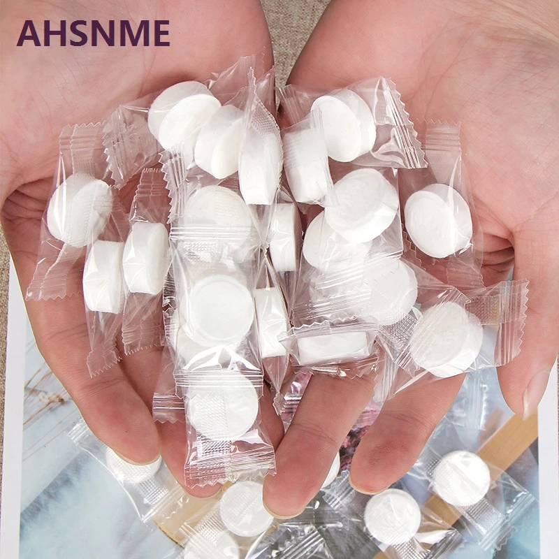 

AHSNME Disposable compressed towel 22 * 24cm Outdoor travel BBQ disposable towel Nonwoven Pill Towel Makeup Cleansing Towel
