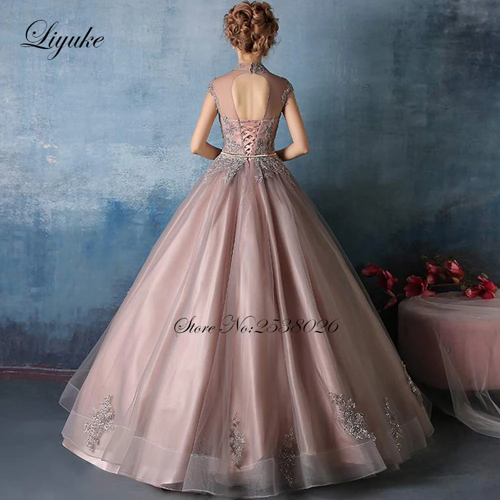 Фото Элегантное розовое ТРАПЕЦИЕВИДНОЕ ПЛАТЬЕ-трапеция Liyuke для Quinceanera с полностью серебристым искусственным листом, поясом и завязкой №2