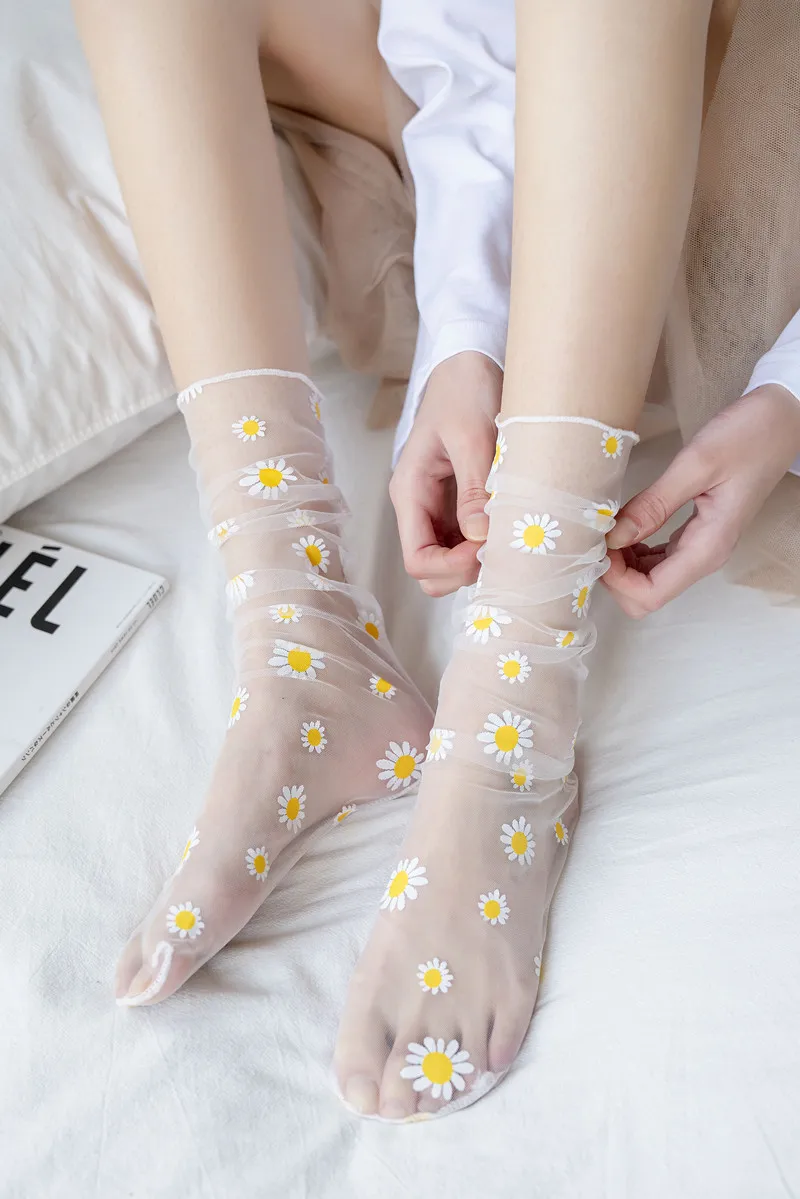 Прозрачные носки с рисунком