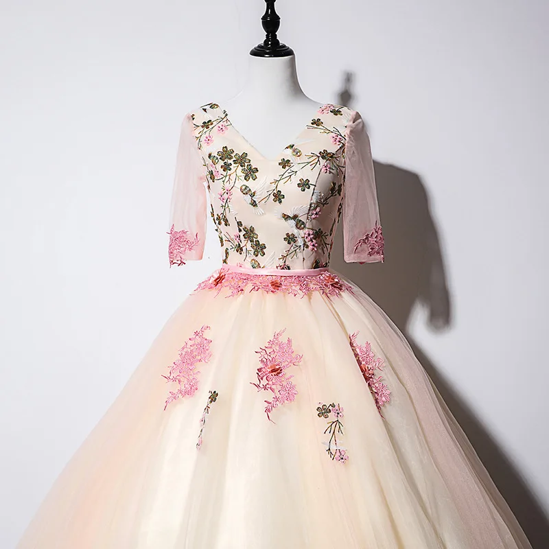 Gryffon Quinceanera Dress V-neck Party Prom Short Sleeve Ball Gown Elegant Floral Print Solo Host Formal Quinceanera Dress
