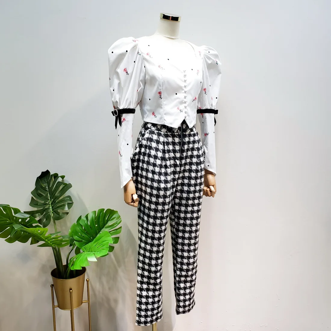 L77street Square collar puff sleeve thin button decoration super fairy bow small floral short slim shirt shirt women