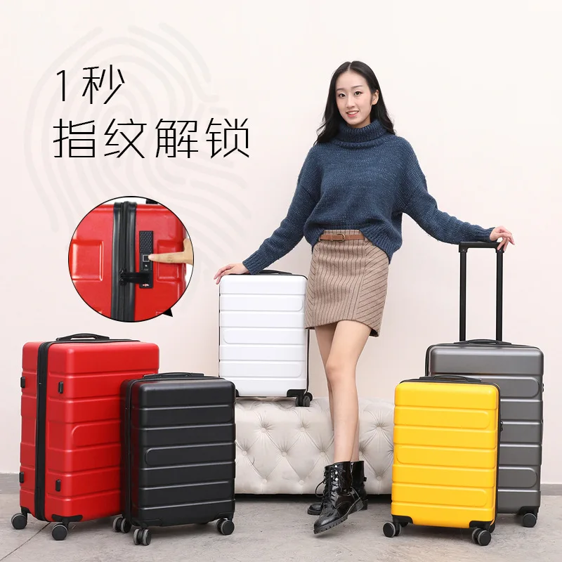 luggage with wheels that rotate