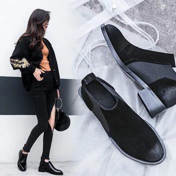 

Zorssar Women's Chelsea Boots Short Boots With Exquisite Cowhide Comfortable Cowhide Or Lacquer Material Square Heel Boots
