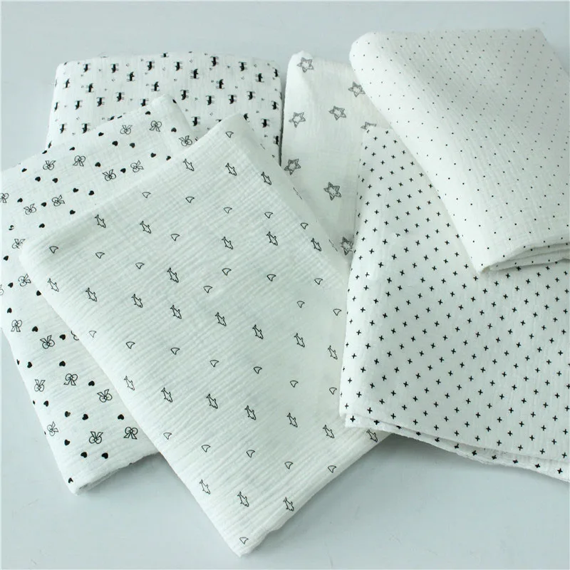 

White Cartoon Printed Cotton Crepe Fabric Breathable Pure Cotton Fabric Material For DIY Sewing Quilting Cloth Textile For Baby