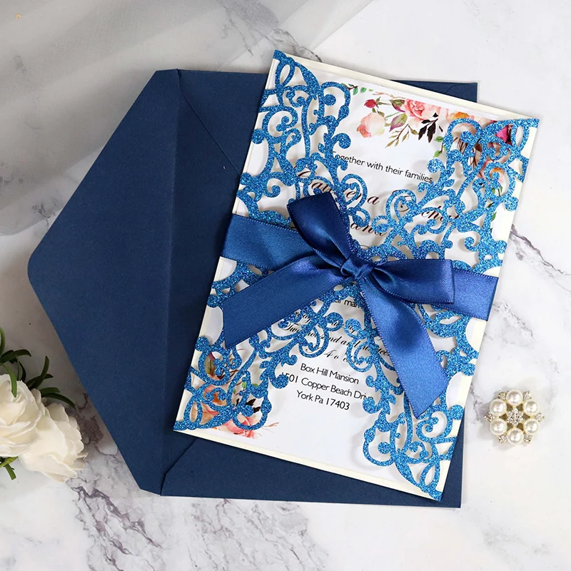 12381826565_1878402850