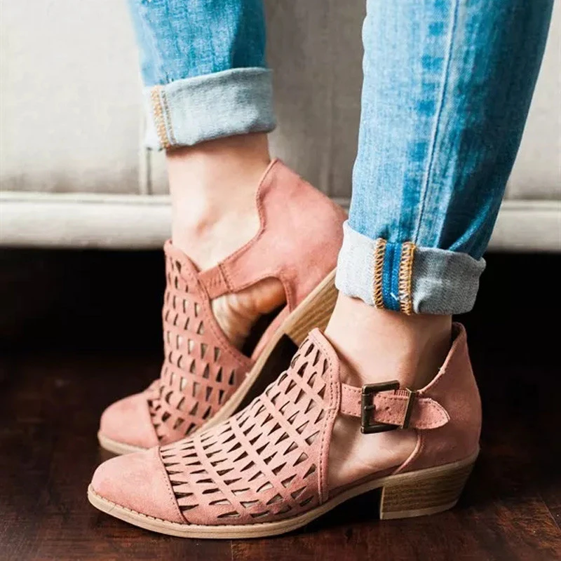 closed women's shoes