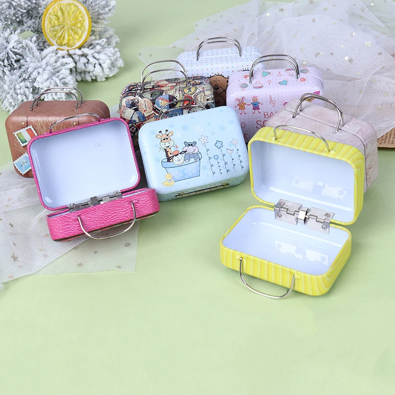 1pcs Dollhouse Mini Metal Suitcase Fashion Miniature Toys Trunk Decor Lovely Small Clutch Jewellery Box Doll Handbag