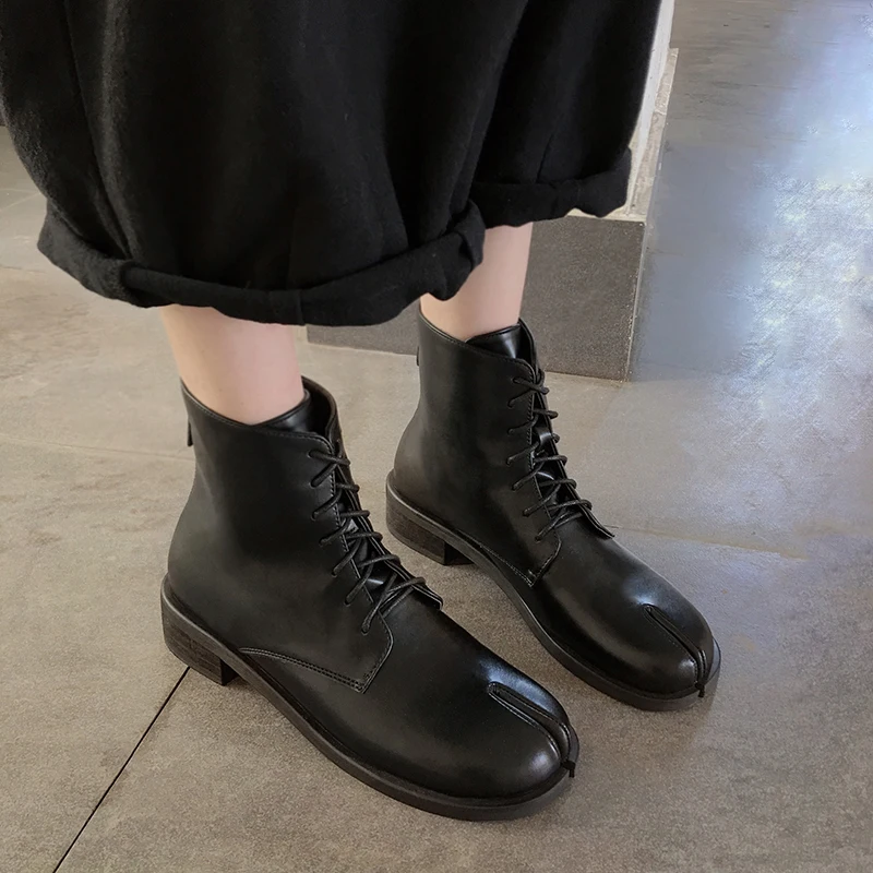 

trendy retro martin boots 2019 winter high quality microfiber leather brief tabi ninja botas 2 styles lace-up/bare ankle botines