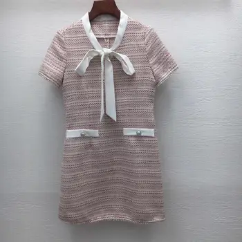 

Early autumn of 2020 the new series lead and cultivate one's morality show thin skirt dress with short sleeves