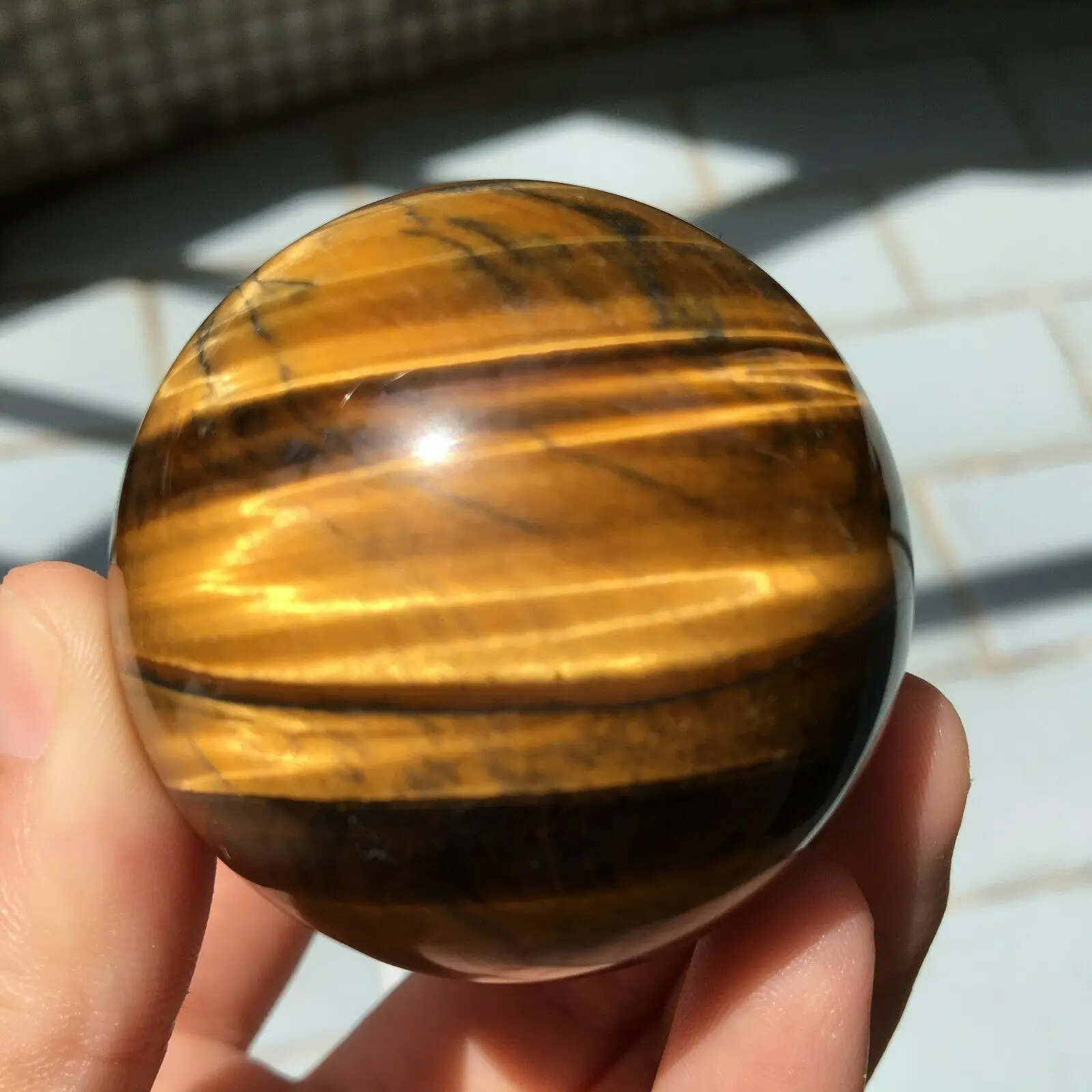 

1pcs Tiger Eye Rare Natural Carving Sphere Ball Free stand Chakra Healing Reiki Stones Carved Crafts Wholesale