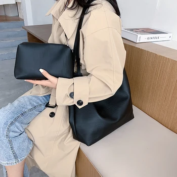 

YILIAN one-shoulder bag large-capacity women's bag 2020 New fashion simple soft Pittote bag fashion versatile one-shoulder bag