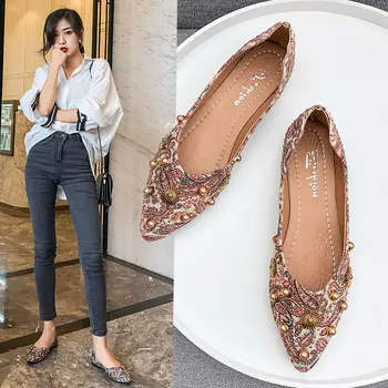 

Shoes Woman Flats Slip-on Women's Moccasins Pointed Toe Elegant All-Match Casual Female Sneakers Shallow Mouth Modis Dress Slip