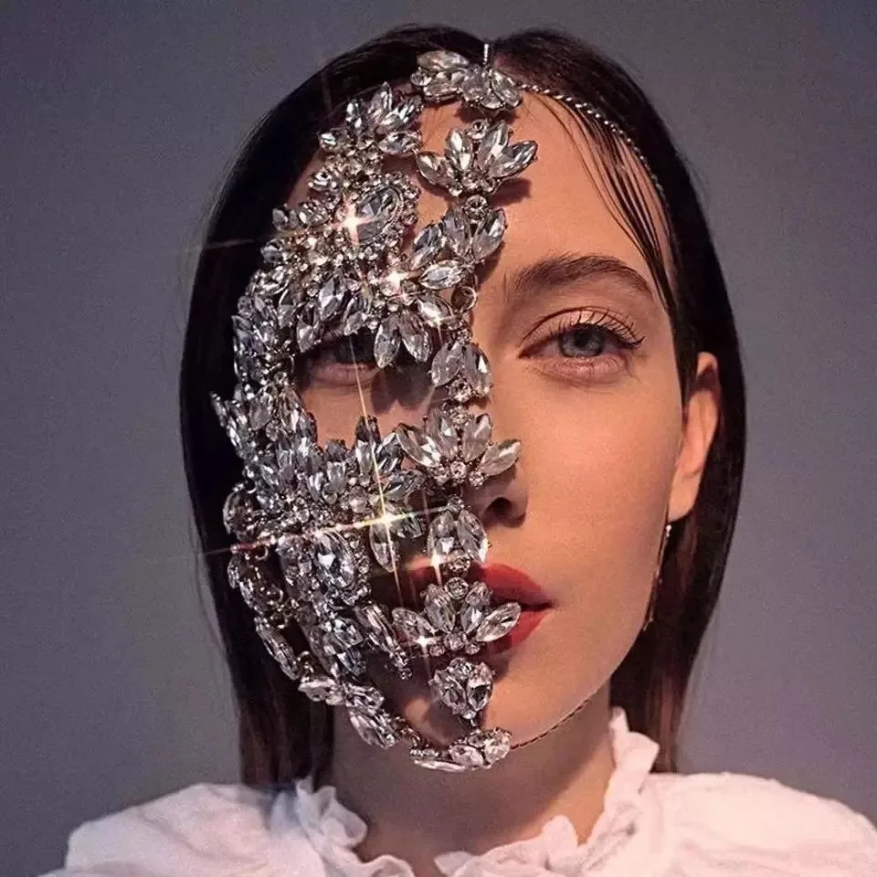 

Hot Fashion Halloween Half Face Mask Rhinestone Jewelry for Women Girls Shiny Silver Color Leaf Facemask Crystal Dance Jewelry