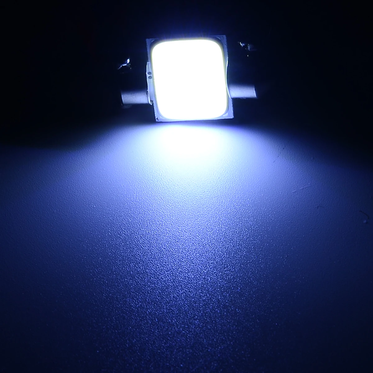 31mm SMD with 12 Chips LED Car Auto Festoon Dome Interior Map Lights Bulb Lamp for DC 12V Car Lighting