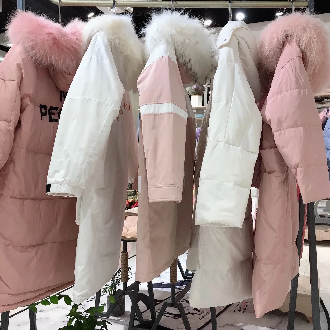 Зимний стиль пуховик женское платье Женское платье бренд скидка Taobao Live Sup
