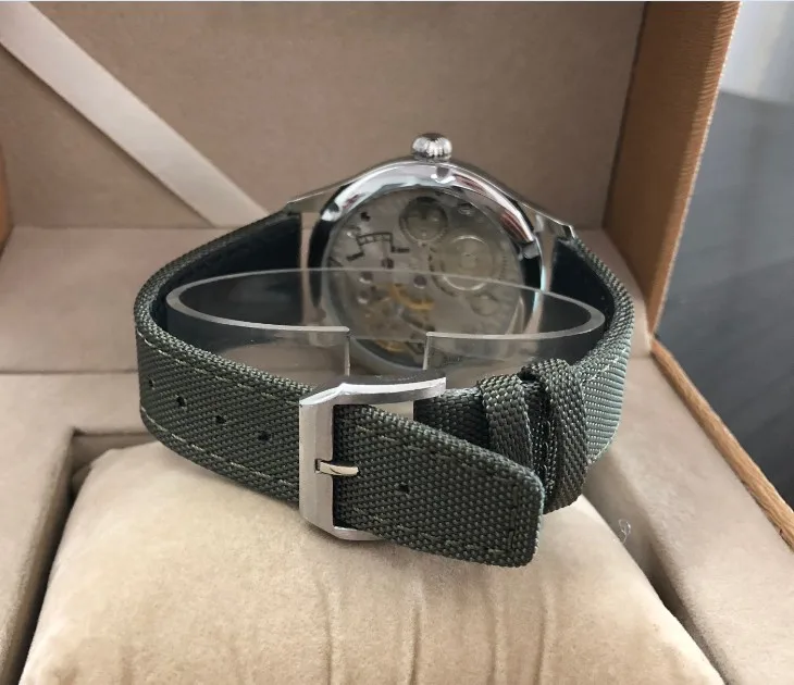 H0b4227ab482d4fbcb3e3c7e7786b7b66T