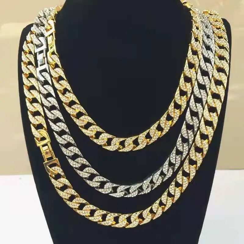 

Rapper Hip Hop Iced Out Paved Rhinestone 15MM Miami Curb Cuban Link Chain Gold Sliver Necklaces for Men Women Jewelry Men Choker