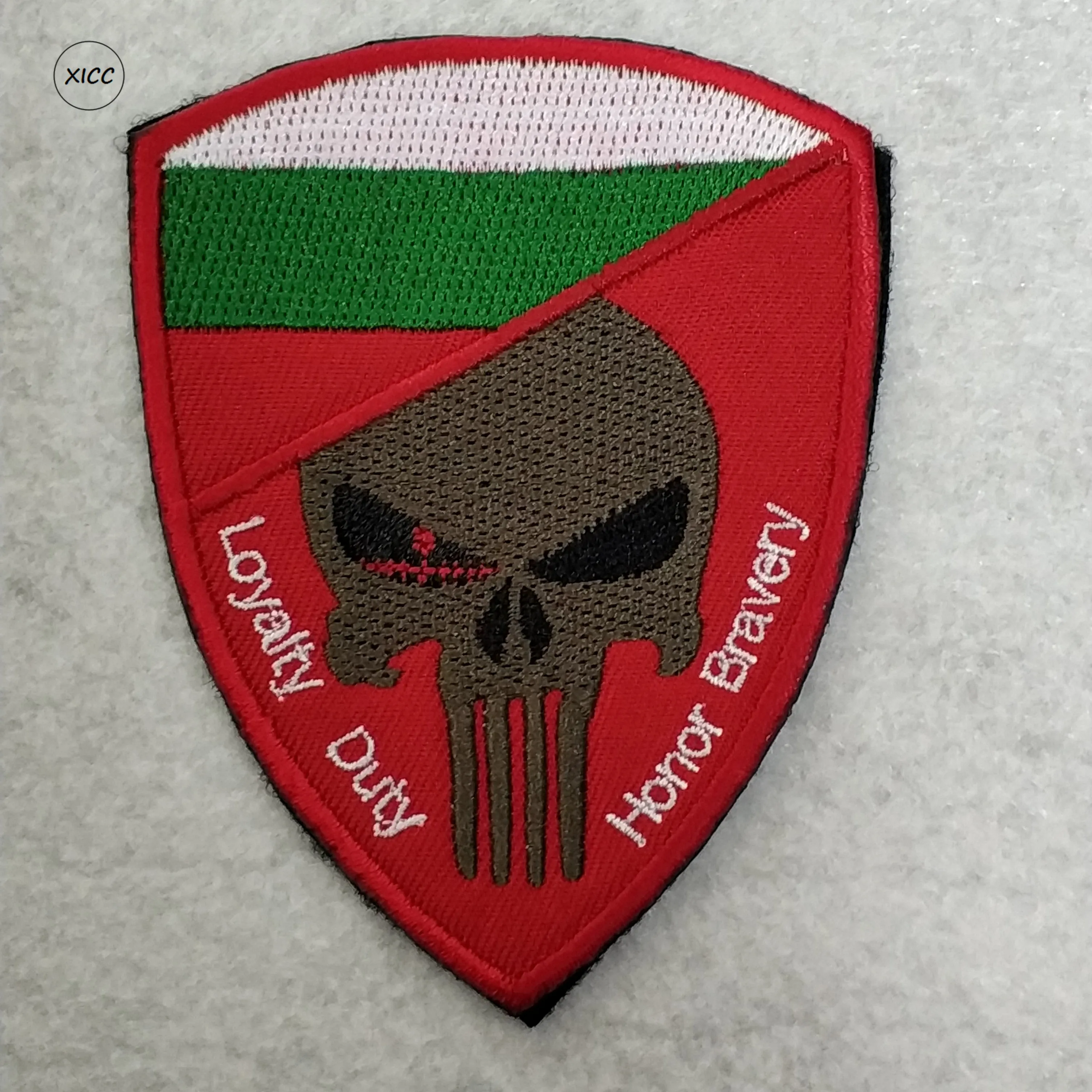 XICC Череп шлем болгарский флаг военные липучки нашивки войны 3D Вышитые Каратель тактические нашивки Значки для тканевой сумки DIY