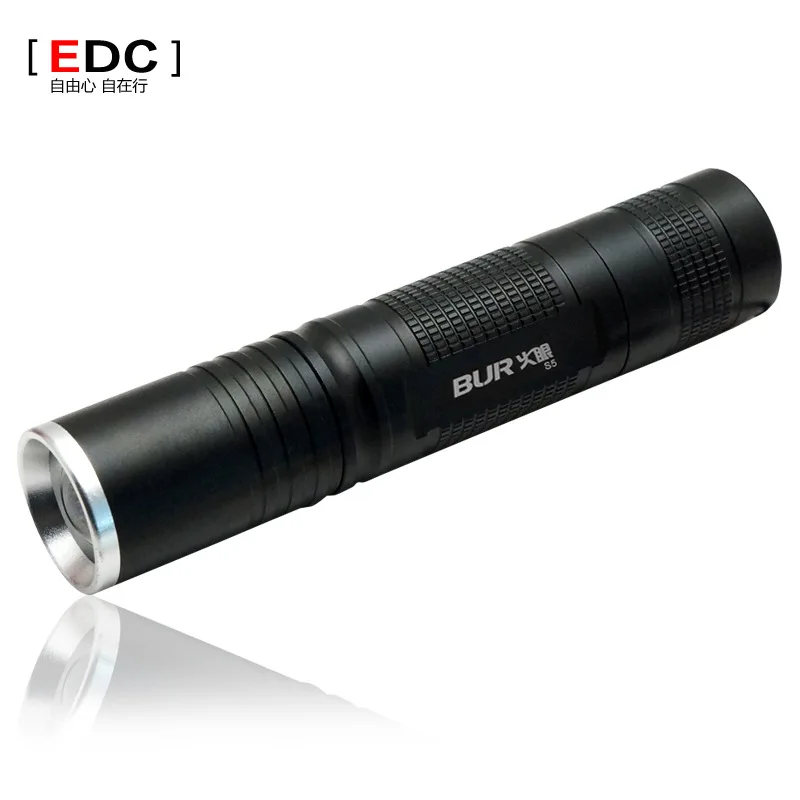 

Mini Zoom Glare Long Shots pencil pants Charging LED Flashlight S5 Outdoor Defensive Weapons Riding Supplies