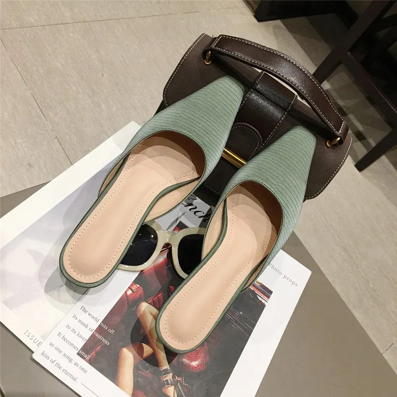 绿色