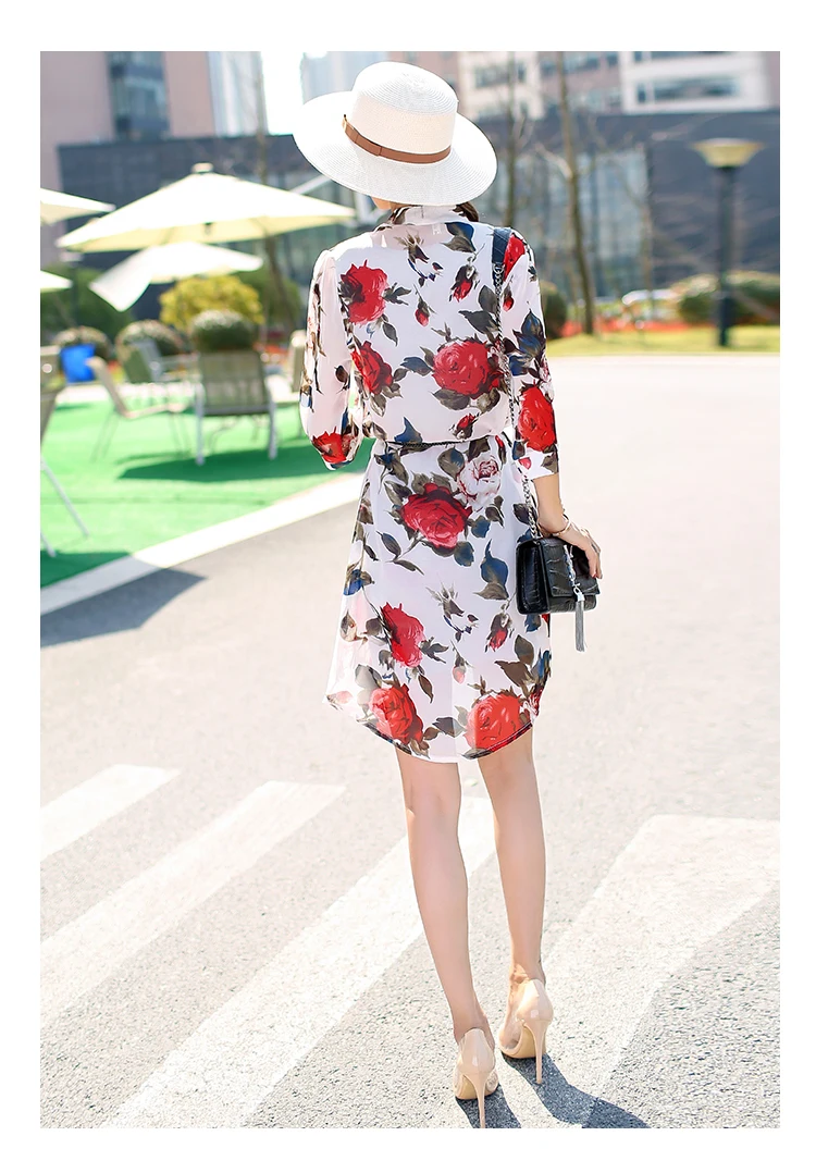 2020 Summer New Chiffon Women Sun Protection Clothing Female Long Beach Cardigan Wild Printing Splicing Thin Clothing 3555 womens blouses