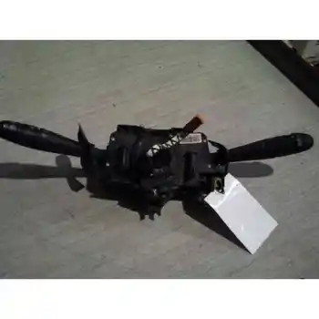 

703100 control Multifunction Renault Clio Ii Phase I (b/cbo) 1.9 Diesels